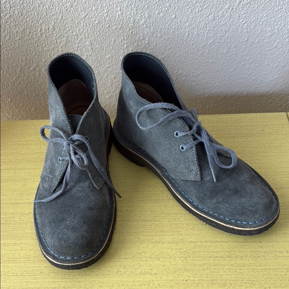 Clarks Originals Women Desert Boot Slate Blue Suede - size 7